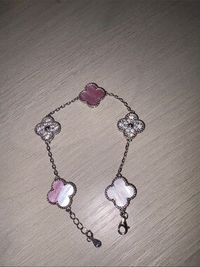 Sterling silver Pink Mother-of-Pearl ,moissanite  Clover Bracelet